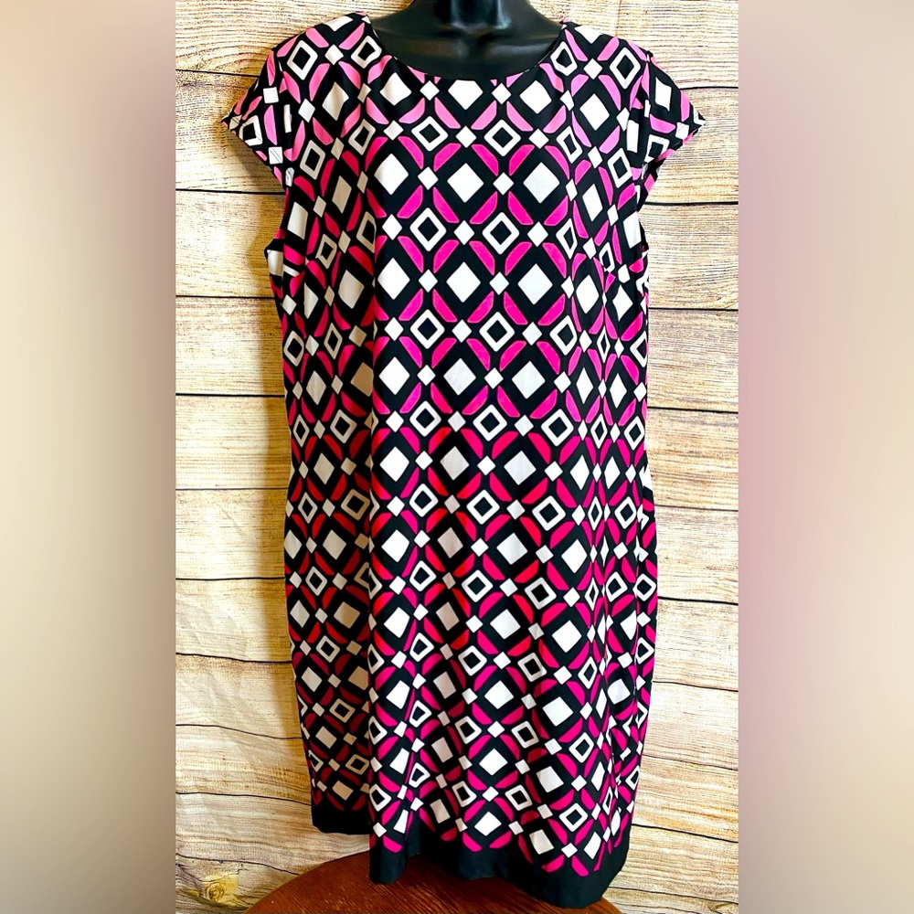 Nwt Liz Claiborne pink, black white dress